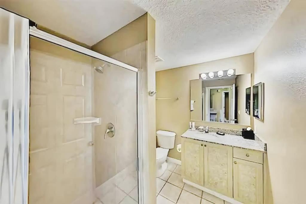 Entire Rental 3-Br Minutes From Disney X8 Hot Tub Apartment 2204 Orlando Kültér fotó